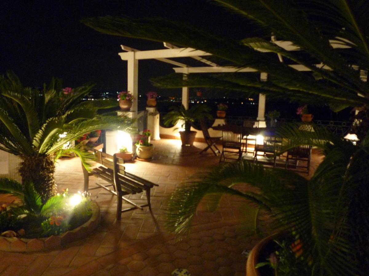 B&B Dea Fortuna Bacoli Exterior foto
