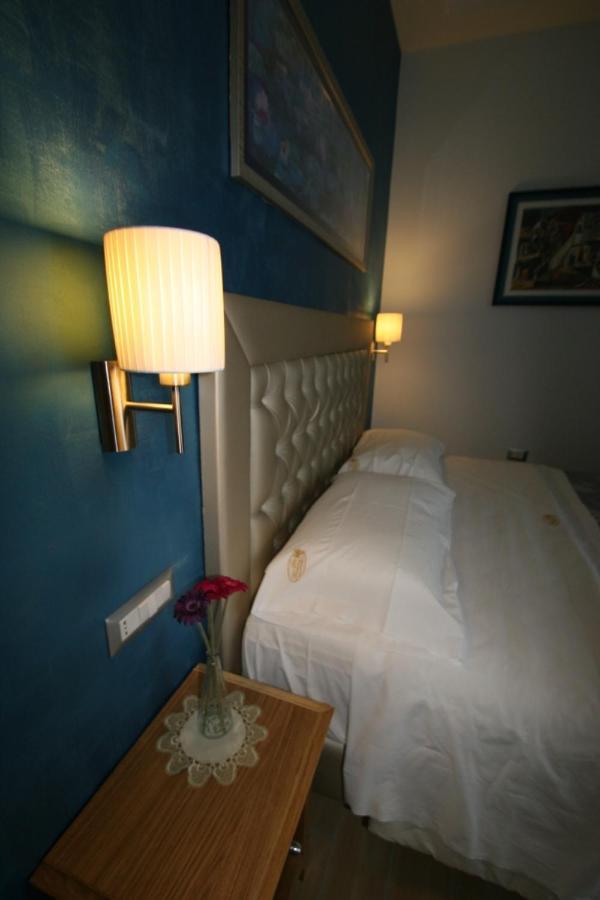 B&B Dea Fortuna Bacoli Exterior foto