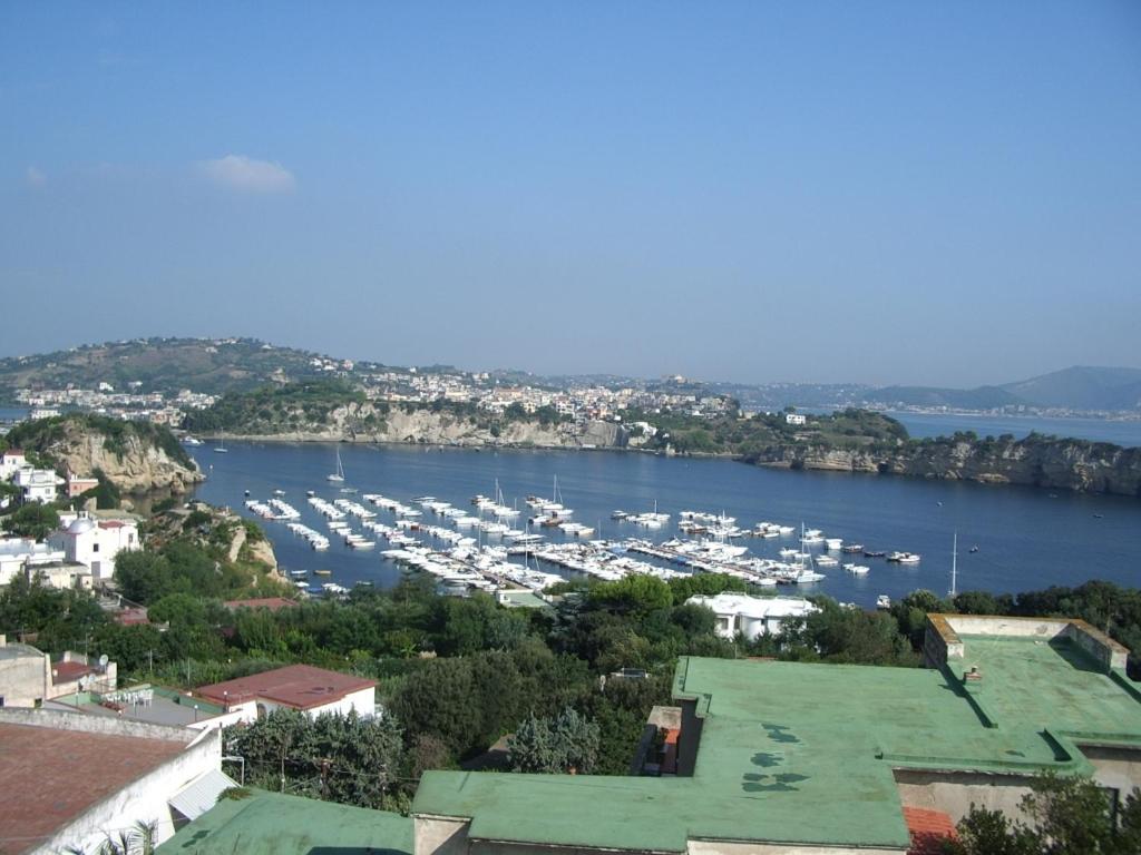 B&B Dea Fortuna Bacoli Exterior foto
